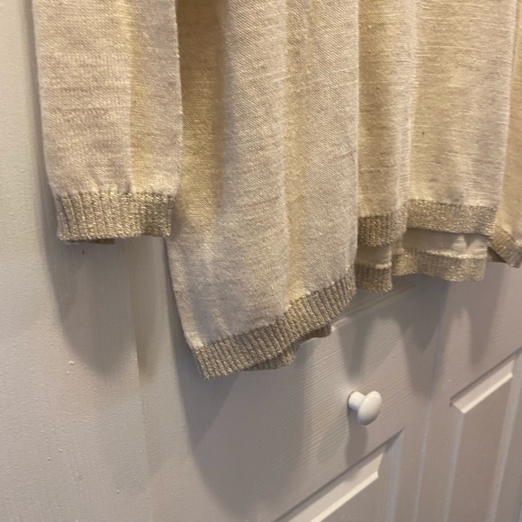 NWT LOFT Women’s Loft Sweater with a little bit of gold shimmer. SZ L - Picture 3 of 4